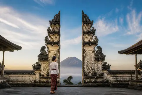 lempuyang gate of heaven